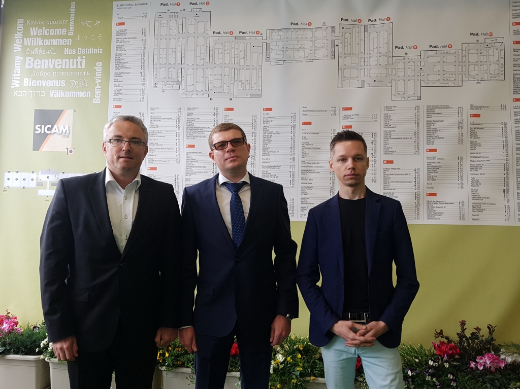 �������� SICAM (Pordenone). ����� �������: ������ ��������� (�������� ����������������� Hettich Marketing � ��������), ���� �������(������������ �������� ���-������) � ��������� ������ (������������ ������ ������������ ��������� � ��������� ���-������)